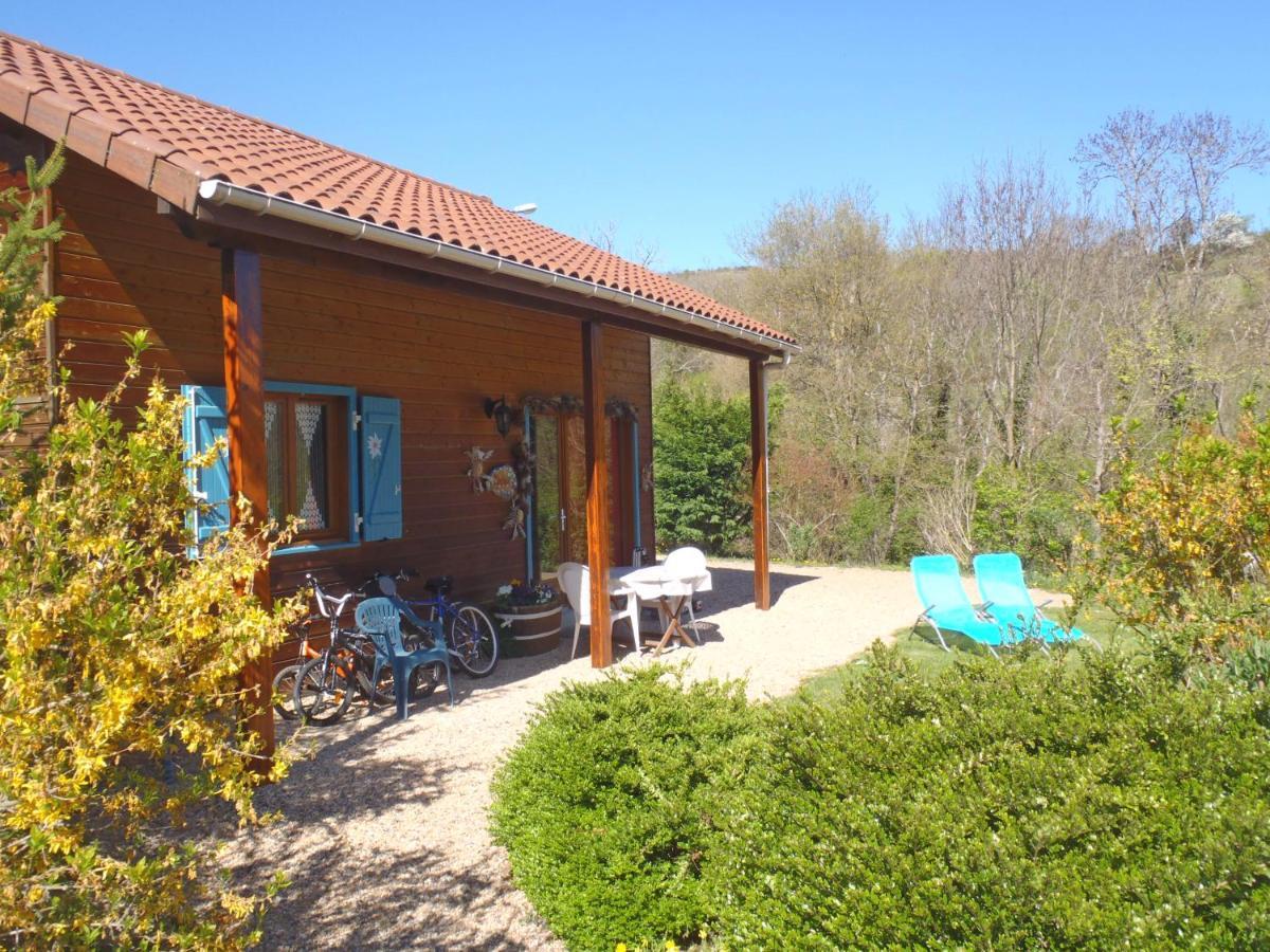 Les Chalets De La Vigne Grande Saint-Floret Exteriér fotografie